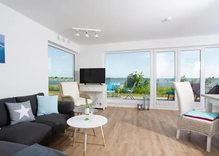 Blaue Ferne * Olpenitz